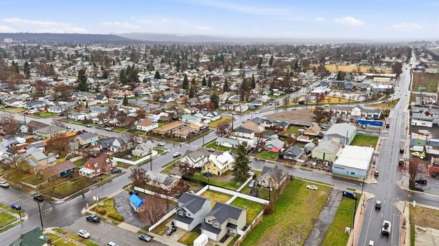 3017 E Sanson Ave, Spokane, WA 99217