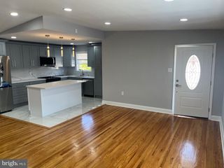 7821 ANITA DR, Philadelphia, PA 19111
