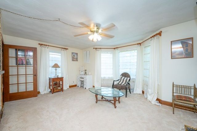 1275 Wyoming Avenue, Niagara Falls, NY 14305