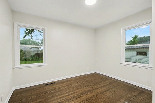 3318 North Drive, Highland, IN 46322