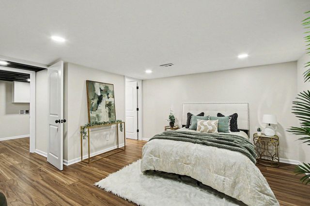 3318 North Drive, Highland, IN 46322