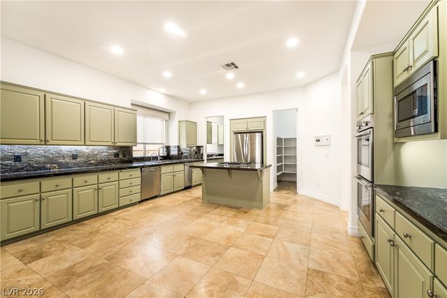 1009 Granger Farm Way, Las Vegas, NV 89145
