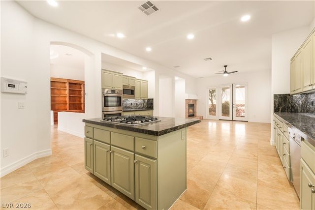 1009 Granger Farm Way, Las Vegas, NV 89145