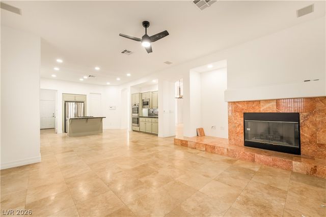 1009 Granger Farm Way, Las Vegas, NV 89145