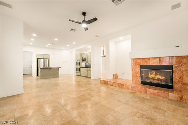 1009 Granger Farm Way, Las Vegas, NV 89145