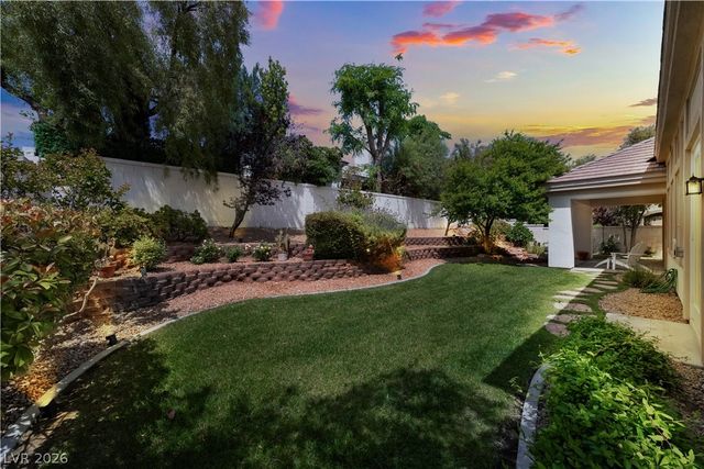 1009 Granger Farm Way, Las Vegas, NV 89145