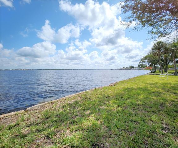 102 17TH STREET NE, Bradenton, FL 34208