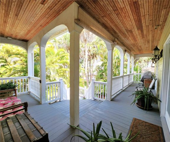 102 17TH STREET NE, Bradenton, FL 34208