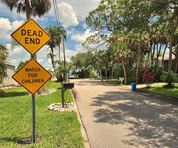 102 17TH STREET NE, Bradenton, FL 34208