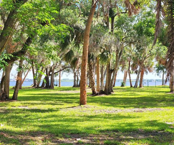 102 17TH STREET NE, Bradenton, FL 34208