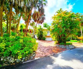 102 17TH STREET NE, Bradenton, FL 34208