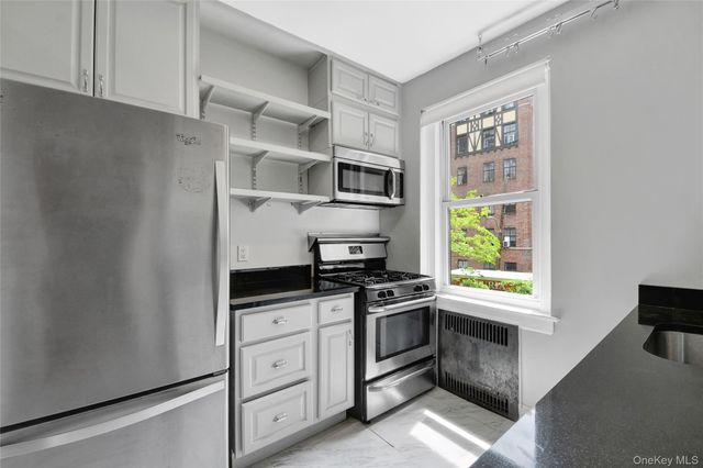 300 Main Street 2A, White Plains, NY 10601