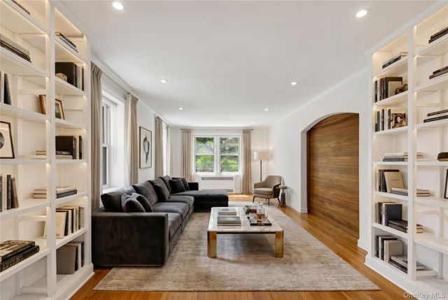 300 Main Street 2A, White Plains, NY 10601