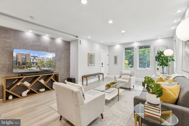 2108 4TH ST NE #A, Washington, DC 20002