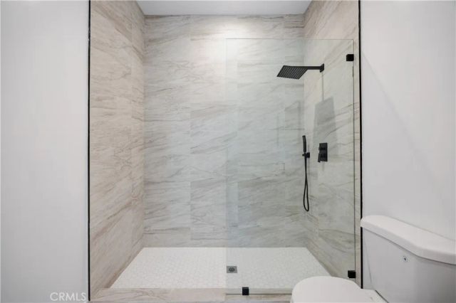7700 Lasaine Avenue, Northridge, CA 91325