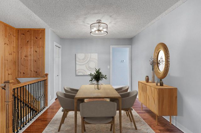 9516 Park Avenue S, Bloomington, MN 55420