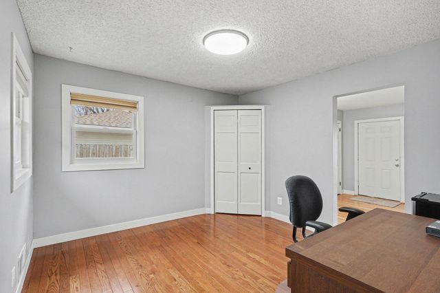 9516 Park Avenue S, Bloomington, MN 55420