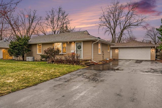 9516 Park Avenue S, Bloomington, MN 55420