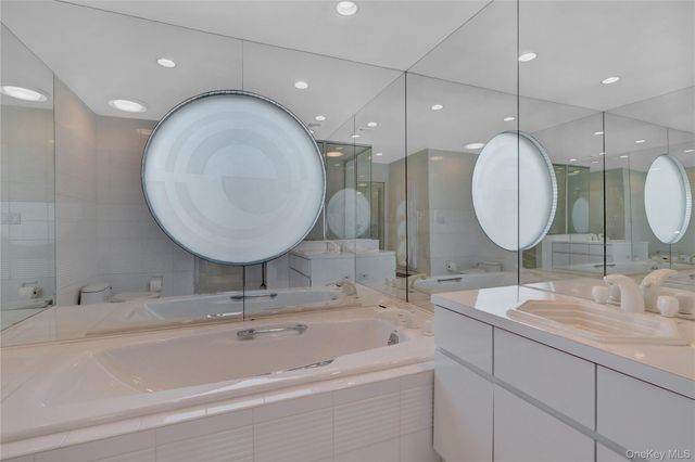 2988 Lee Place, Bellmore, NY 11710