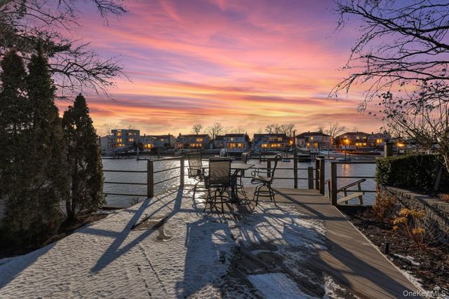 2988 Lee Place, Bellmore, NY 11710