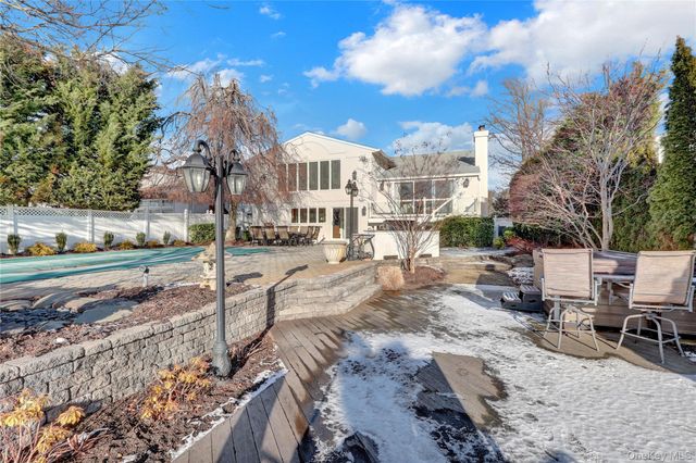 2988 Lee Place, Bellmore, NY 11710