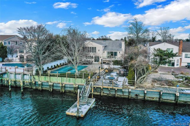 2988 Lee Place, Bellmore, NY 11710