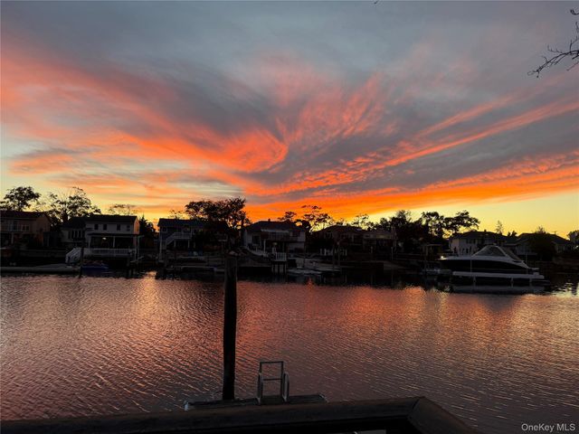 2988 Lee Place, Bellmore, NY 11710