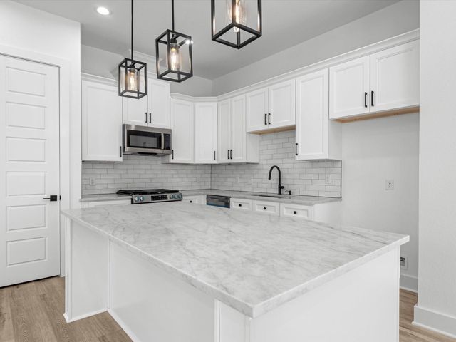 3034 Mcgowen Street, Houston, TX 77004