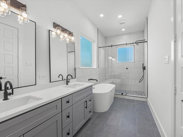 3034 Mcgowen Street, Houston, TX 77004