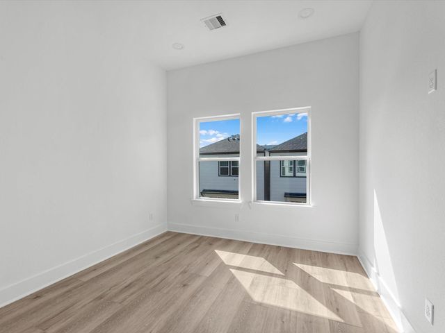 3034 Mcgowen Street, Houston, TX 77004