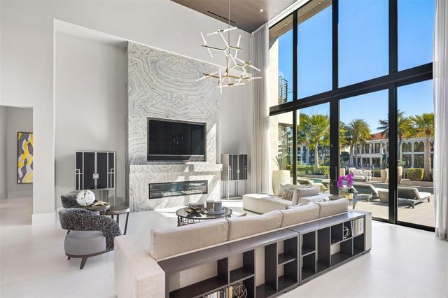 816 Riviera Isle Drive, Fort Lauderdale, FL 33301