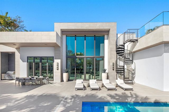 816 Riviera Isle Drive, Fort Lauderdale, FL 33301