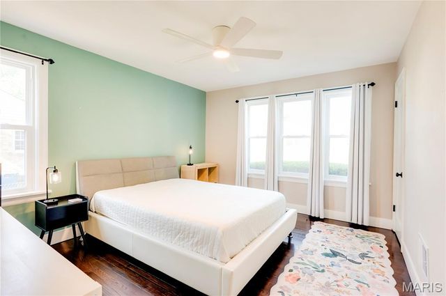 1830 Oconnell Avenue, St Louis, MO 63114