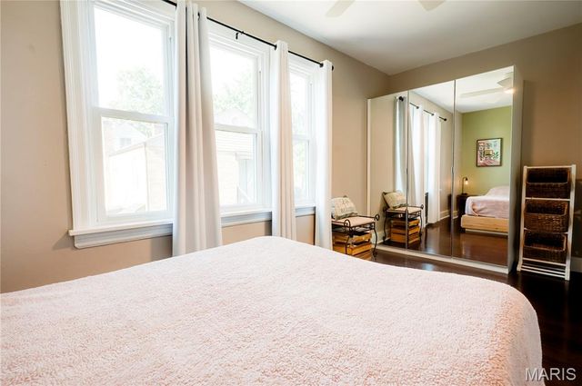 1830 Oconnell Avenue, St Louis, MO 63114