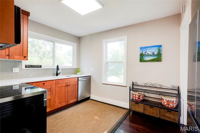 1830 Oconnell Avenue, St Louis, MO 63114