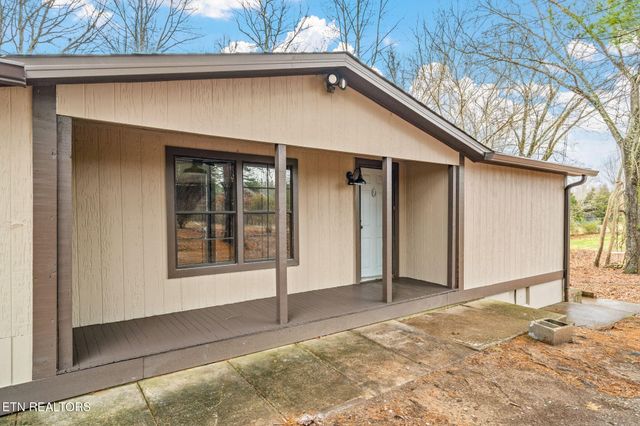 131 Cates Rd, Rockwood, TN 37854