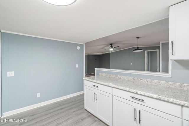 131 Cates Rd, Rockwood, TN 37854