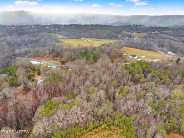 131 Cates Rd, Rockwood, TN 37854