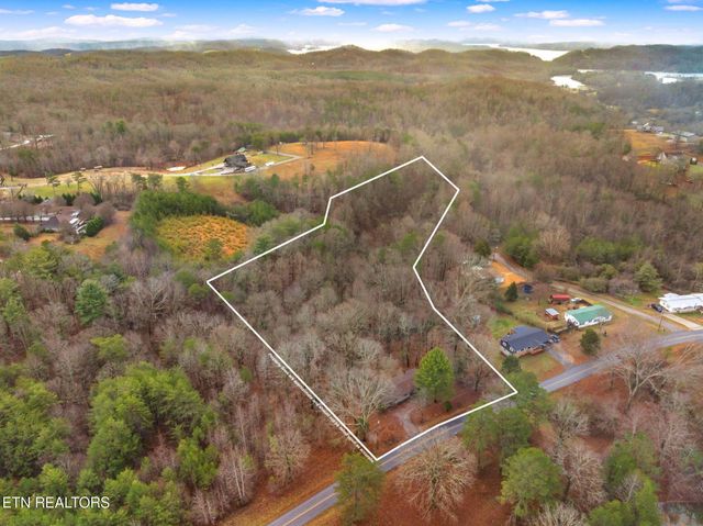 131 Cates Rd, Rockwood, TN 37854