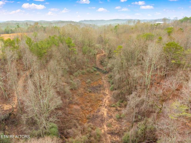 131 Cates Rd, Rockwood, TN 37854