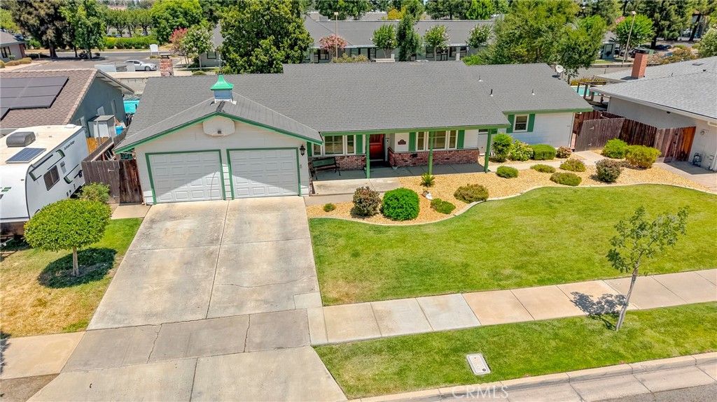 Image 7 of property listing at 1145 Julie Drive, Merced, CA 95348