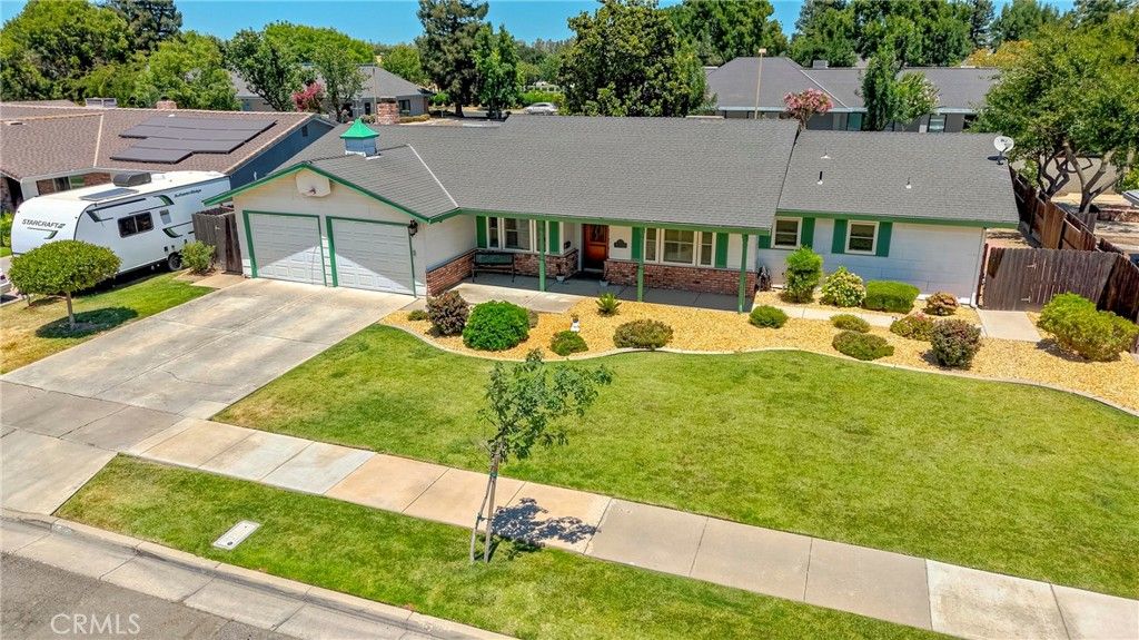 Image 8 of property listing at 1145 Julie Drive, Merced, CA 95348