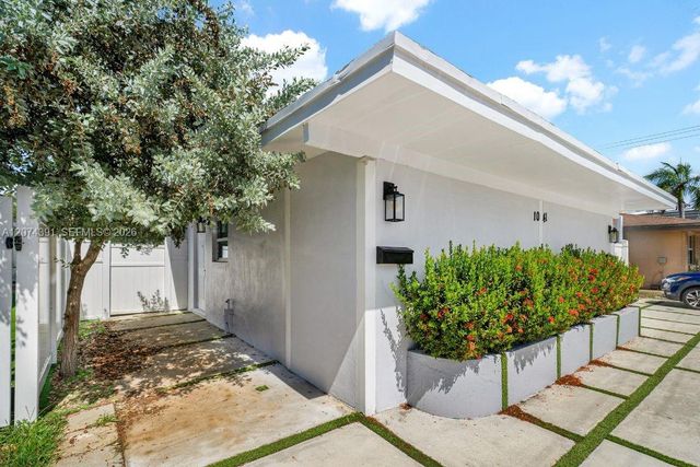 1041 NE 9th Avenue A5, Fort Lauderdale, FL 33304
