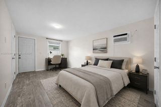 1041 NE 9th Avenue A5, Fort Lauderdale, FL 33304