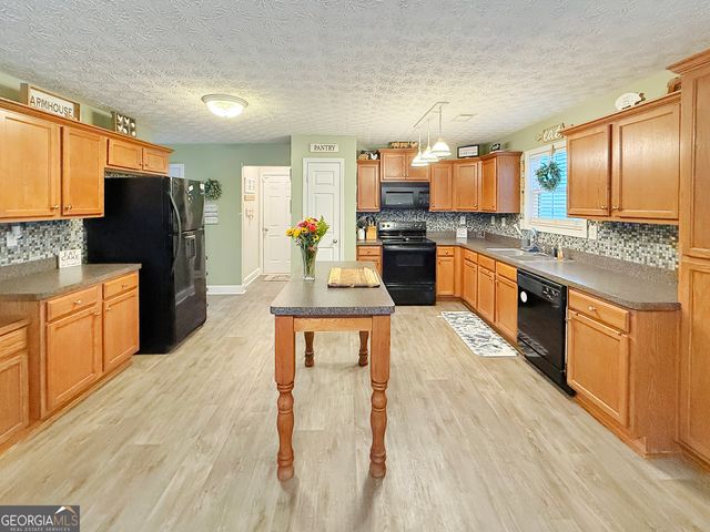 55 Loudoun Drive, Covington, GA 30014