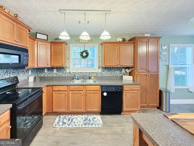 55 Loudoun Drive, Covington, GA 30014