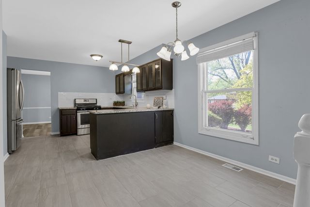 939 Honey Lane, Crete, IL 60417