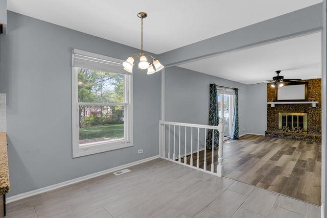 939 Honey Lane, Crete, IL 60417
