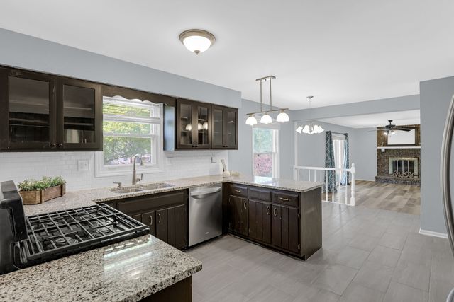 939 Honey Lane, Crete, IL 60417
