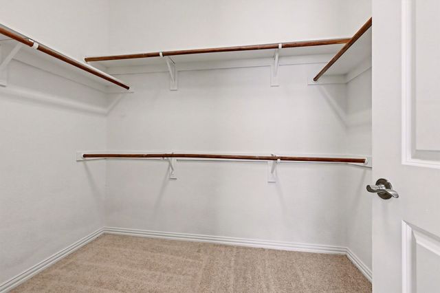 3605 Meadow Bluff Lane, Sachse, TX 75048